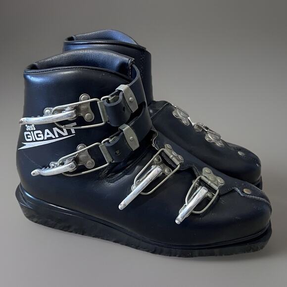 JRUS Vintage Cross Country Ski Boots GIGANT EU41 US7 Black Leather Sports Gear main image 5